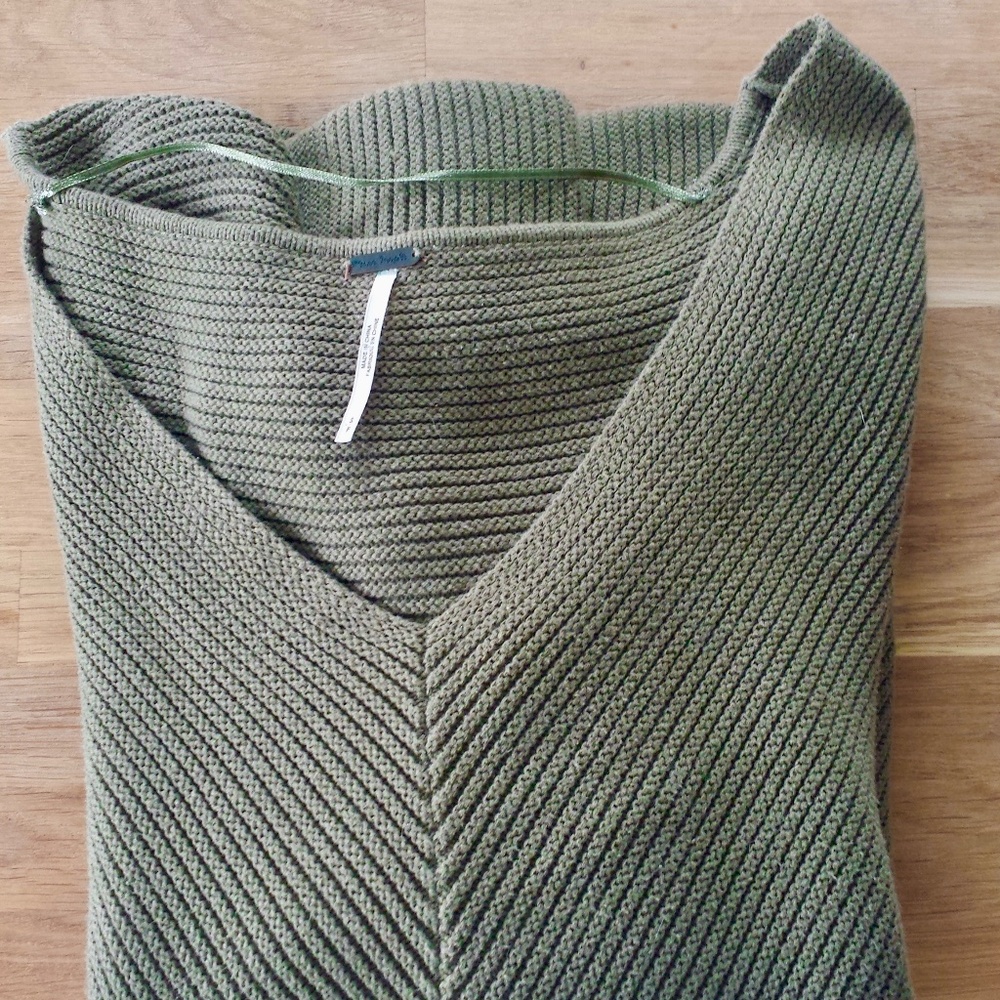 Free People La Brea V Neck Slouchy Sweater - Picture 5 of 7